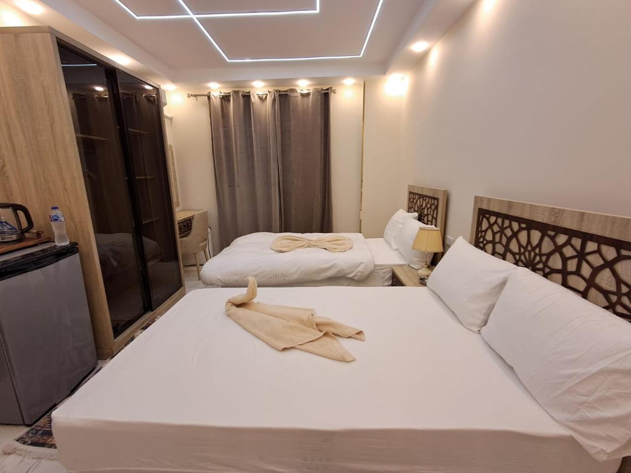 Pyramids East Inn Kafret el-Gabal 外观 照片