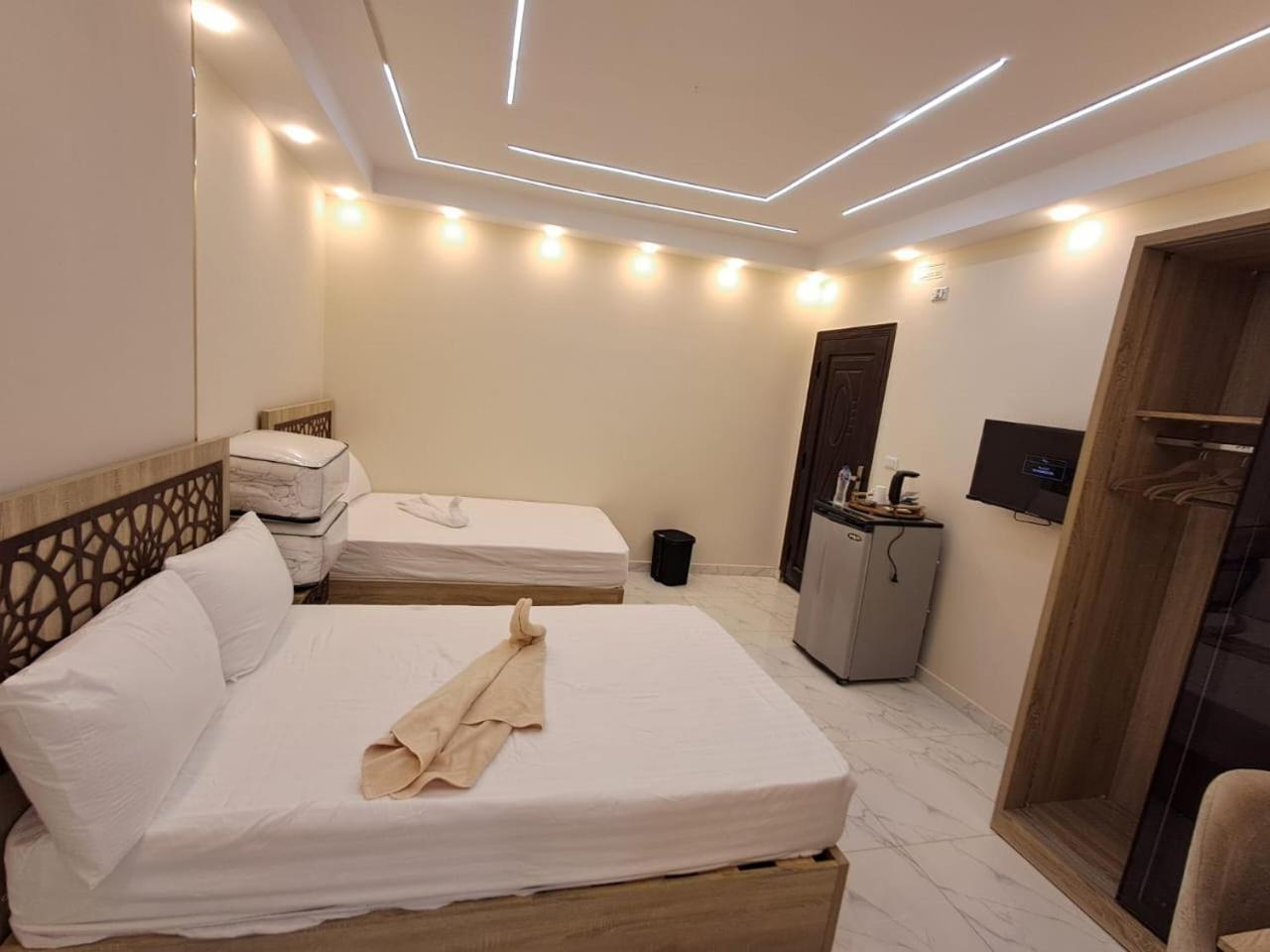 Pyramids East Inn Kafret el-Gabal 外观 照片