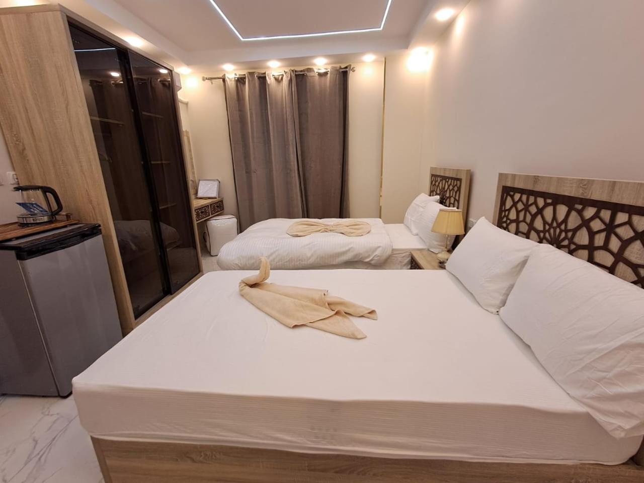 Pyramids East Inn Kafret el-Gabal 外观 照片